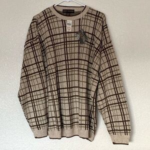 Men’s pullover sweater